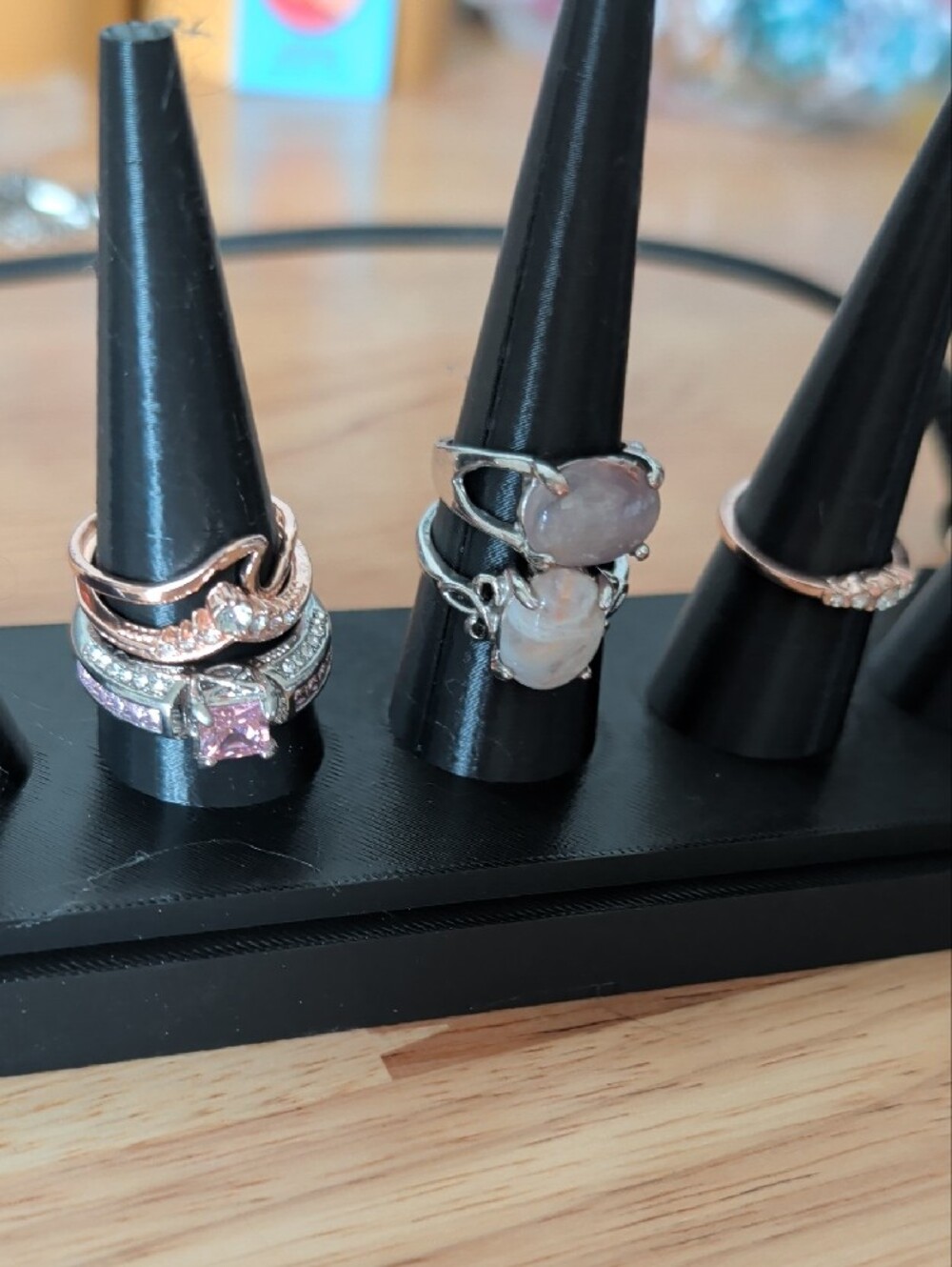Reseller Ring Bundle 23ct Rings & Stand - Picture 7 of 12